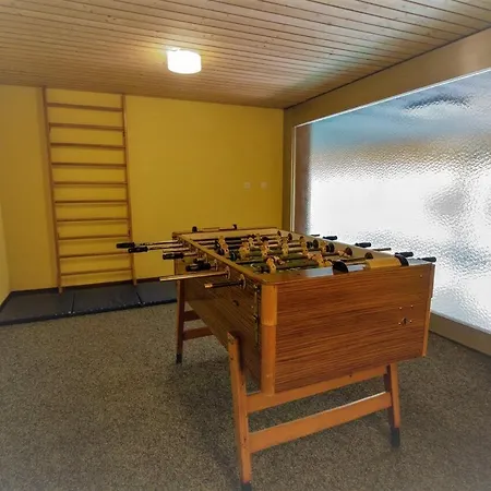 With Pool & Sauna 락스