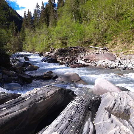 With Pool & Sauna 아파트 *