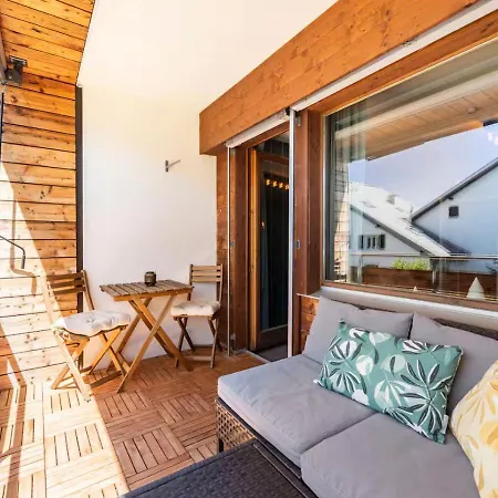 דירה With Pool & Sauna
