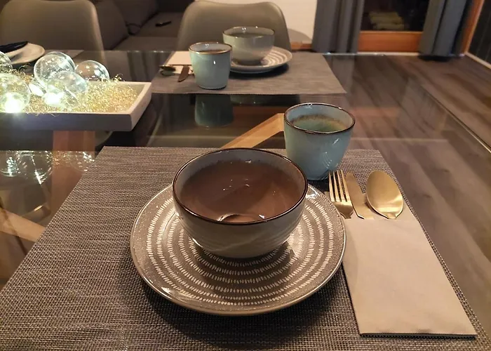 With Pool & Sauna Apartamento Laax